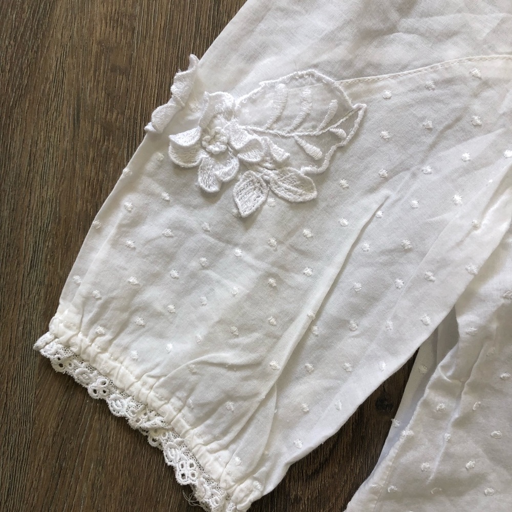 Lily Blouse Tokyo Embroidered Lace Button Down Top - Picture 13 of 16